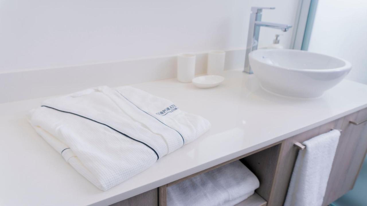 סנטה אנה Corporate Stays - Arborea Flats - Modern 1Br מראה חיצוני תמונה