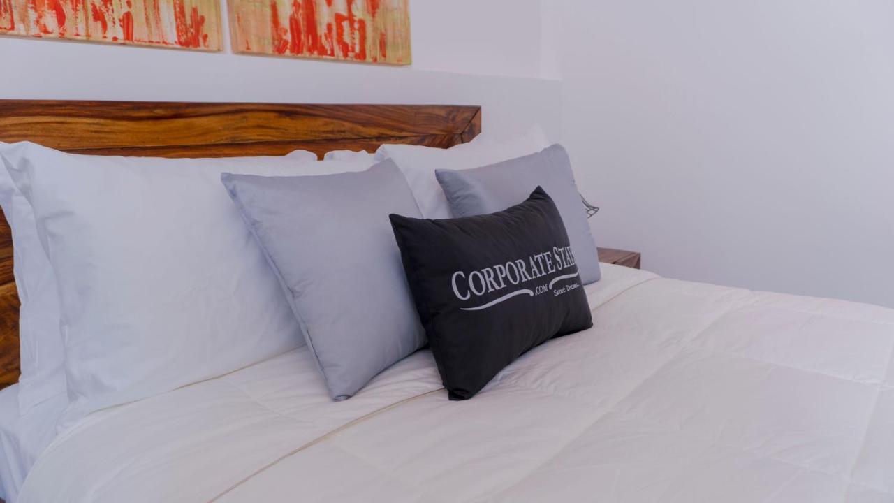 סנטה אנה Corporate Stays - Arborea Flats - Modern 1Br מראה חיצוני תמונה