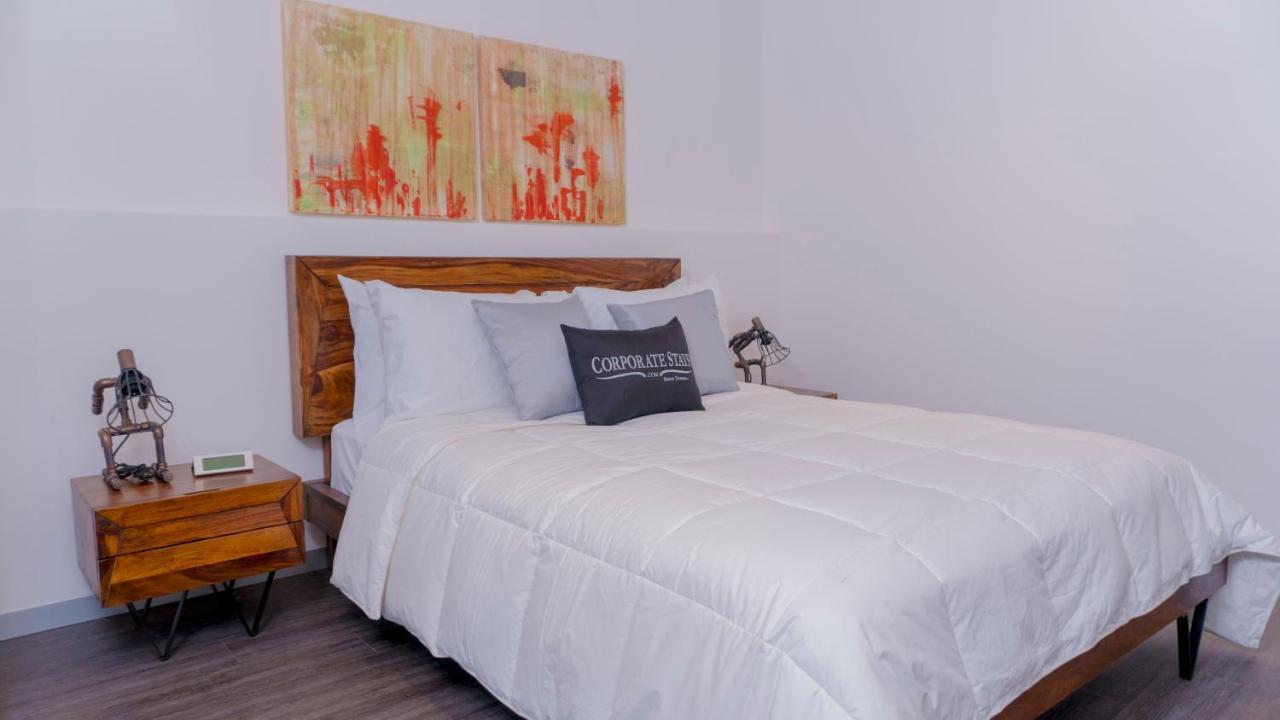 סנטה אנה Corporate Stays - Arborea Flats - Modern 1Br מראה חיצוני תמונה