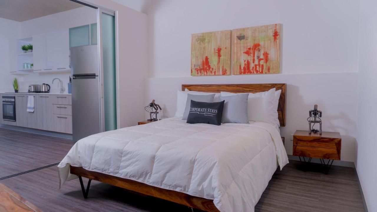 סנטה אנה Corporate Stays - Arborea Flats - Modern 1Br מראה חיצוני תמונה